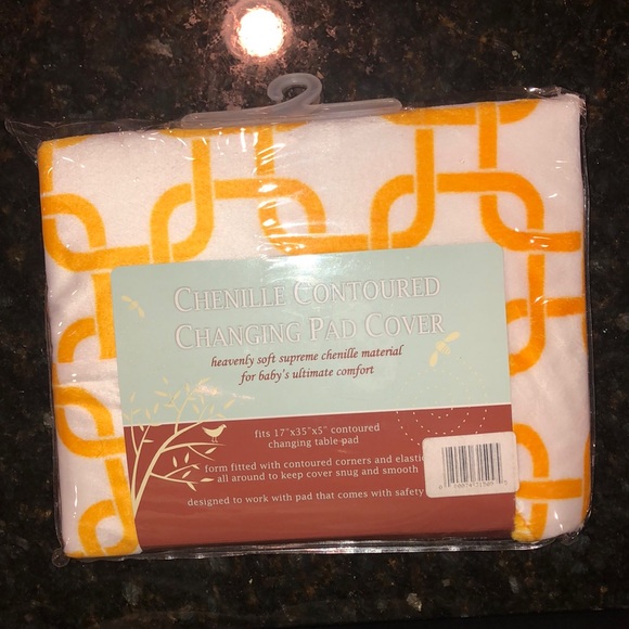Gender neutral plush changing pad cover - Picture 1 of 1